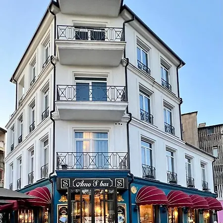 Amo's Aparthotel