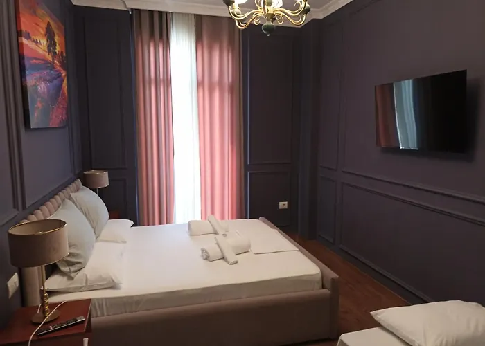 Amo's Aparthotel Shkoder